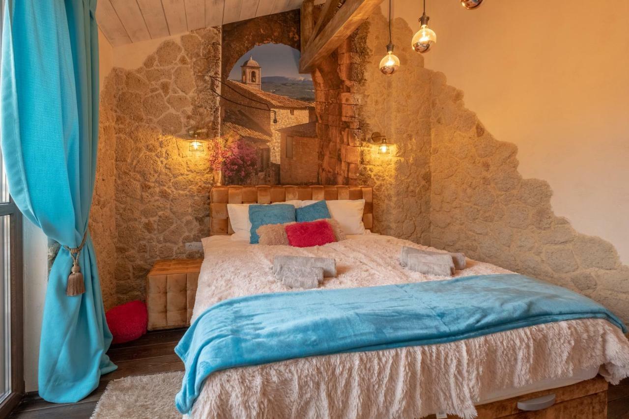Dream - Designer Two Bedroom On Hristo Belchev